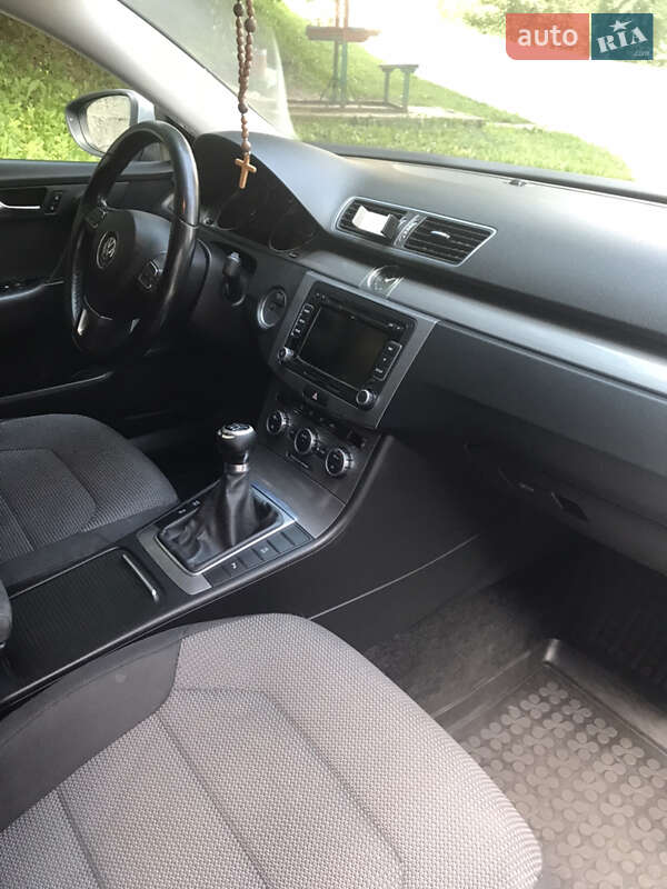 Volkswagen Passat 2012