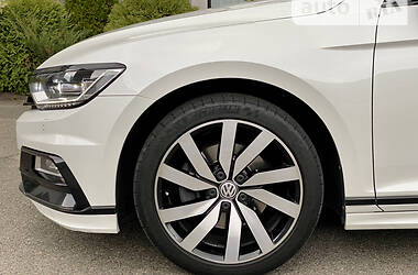Седан Volkswagen Passat 2018 в 