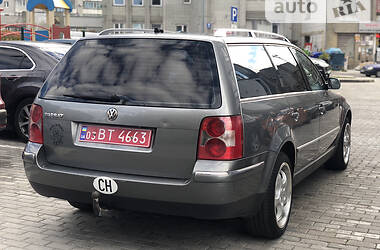 Универсал Volkswagen Passat 2003 в Львове