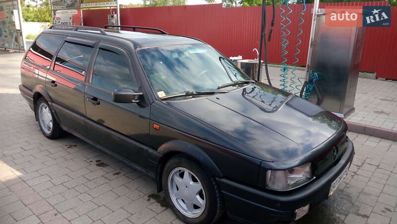 Volkswagen Passat 1992