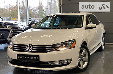 Volkswagen Passat 2013