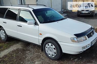 Универсал Volkswagen Passat 1996 в Городке
