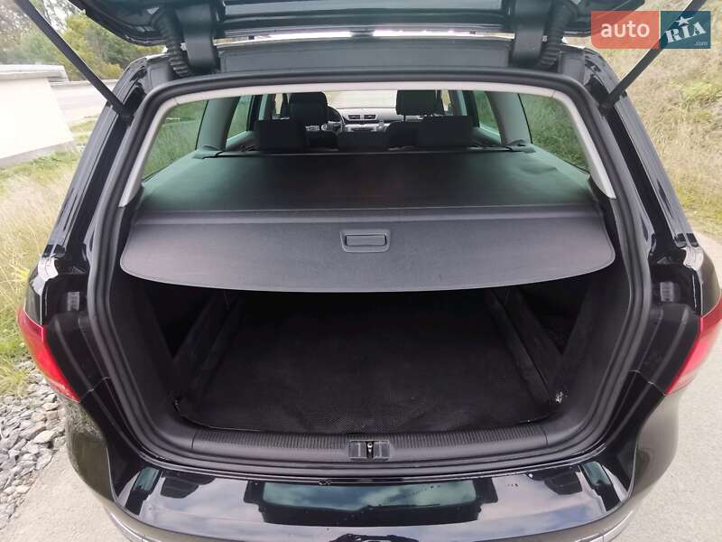 Универсал Volkswagen Passat 2012 в Хмельницком