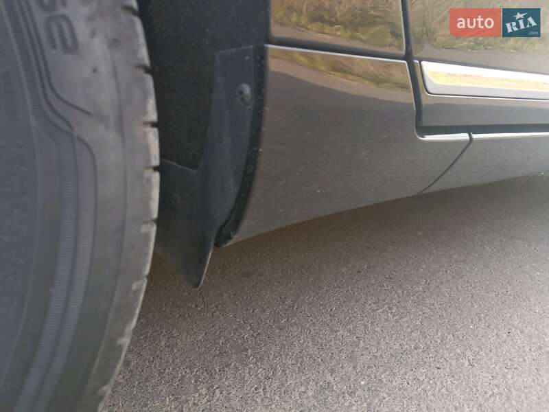 Универсал Volkswagen Passat 2012 в Хмельницком