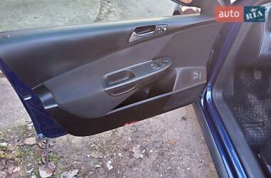 Универсал Volkswagen Passat 2005 в Измаиле