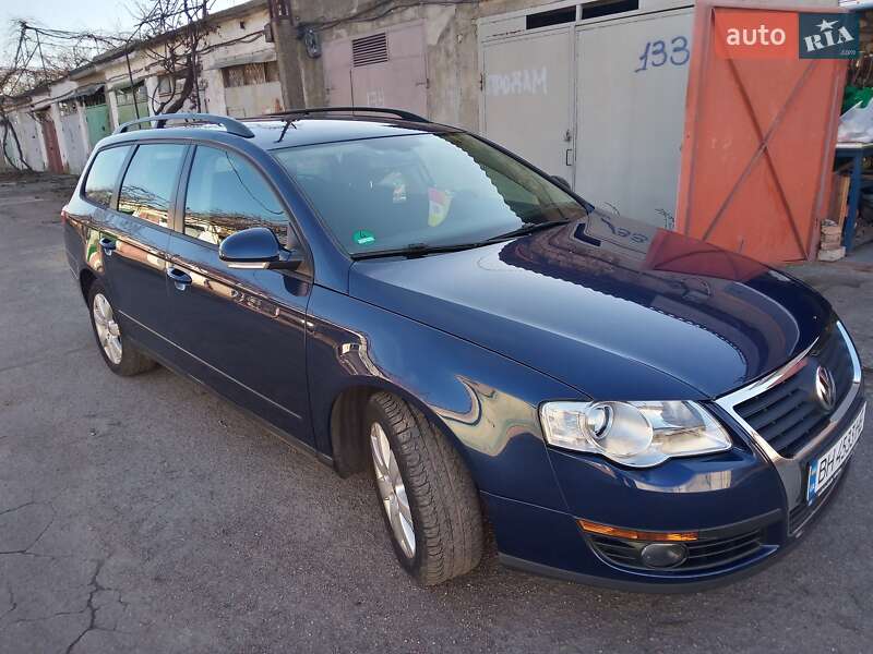 Универсал Volkswagen Passat 2005 в Измаиле