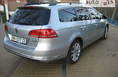 Универсал Volkswagen Passat 2013 в Одессе