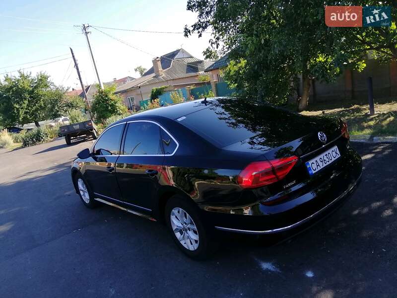 Седан Volkswagen Passat 2016 в Черкассах