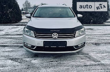 Volkswagen Passat 2011