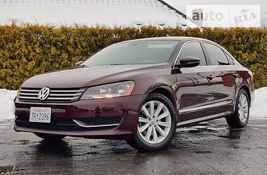 Седан Volkswagen Passat 2012 в Стрые