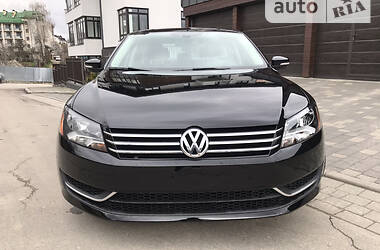 Седан Volkswagen Passat 2012 в Трускавце