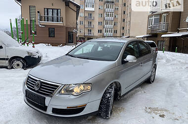 Седан Volkswagen Passat 2007 в Надворной