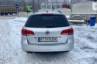 Універсал Volkswagen Passat 2012 в Тернополі