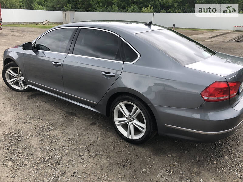 Седан Volkswagen Passat 2014 в Харькове