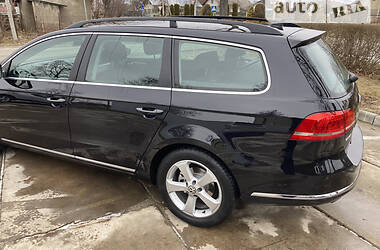 Универсал Volkswagen Passat 2011 в Стрые