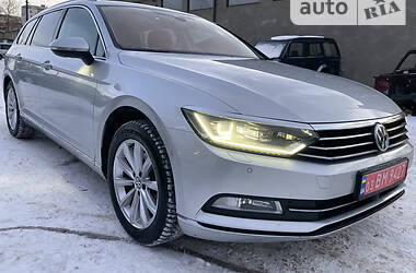 Универсал Volkswagen Passat 2015 в Ужгороде