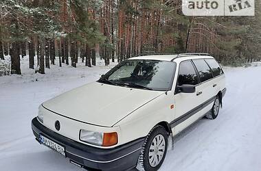 Универсал Volkswagen Passat 1993 в Хорошеве