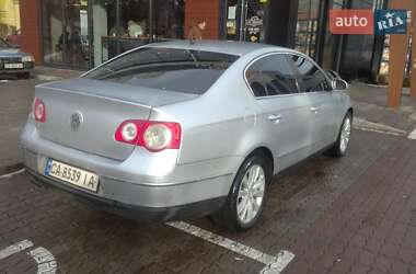 Седан Volkswagen Passat 2006 в 