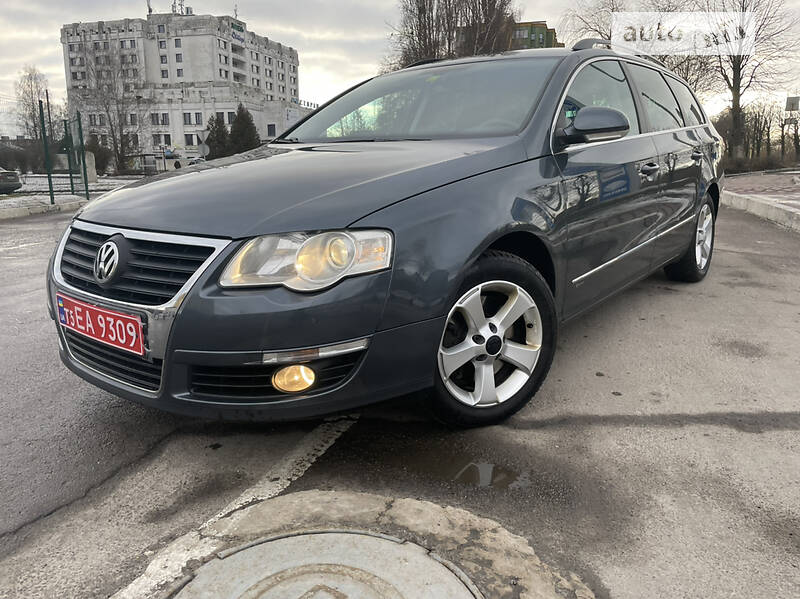 Универсал Volkswagen Passat 2010 в Луцке