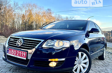 Седан Volkswagen Passat 2009 в Трускавце