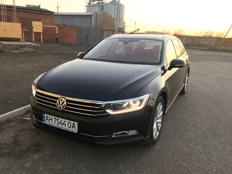 Універсал Volkswagen Passat 2015 в Дніпрі