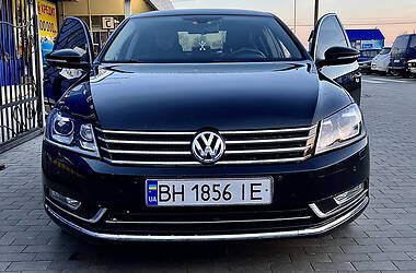 Седан Volkswagen Passat 2012 в Одессе