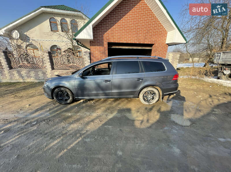 Универсал Volkswagen Passat 2013 в Богородчанах