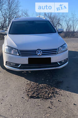 Универсал Volkswagen Passat 2013 в Запорожье