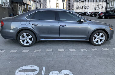 Седан Volkswagen Passat 2013 в Одесі