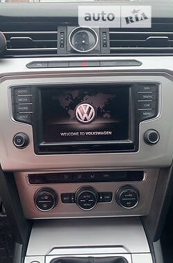 Универсал Volkswagen Passat 2016 в Ивано-Франковске