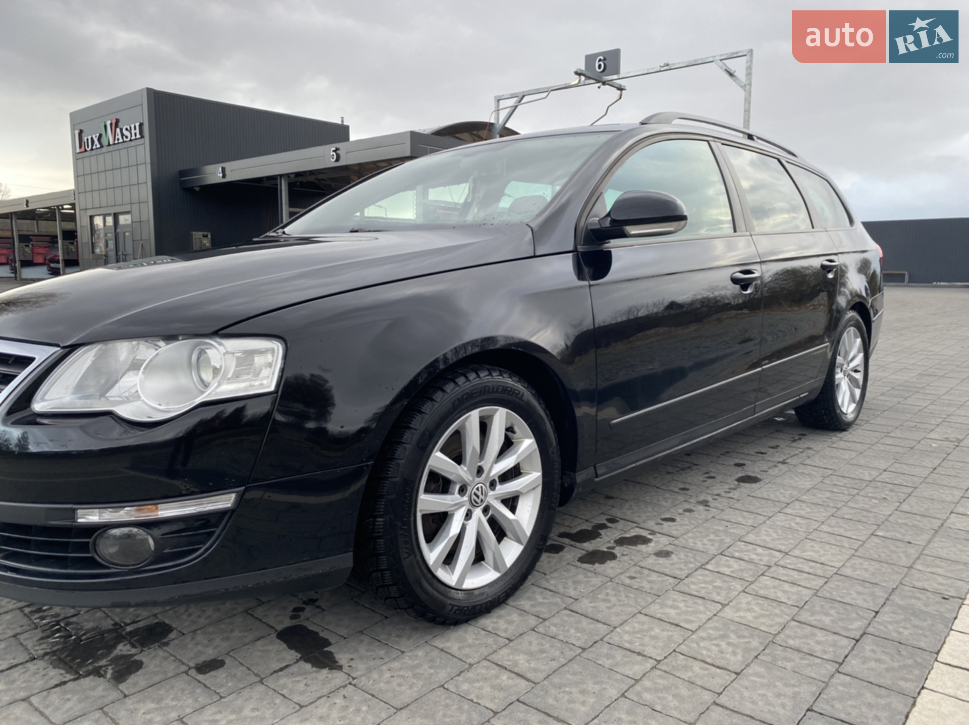 2010 Volkswagen Passat - мініатюра 6