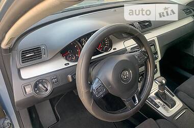 Универсал Volkswagen Passat 2010 в Житомире