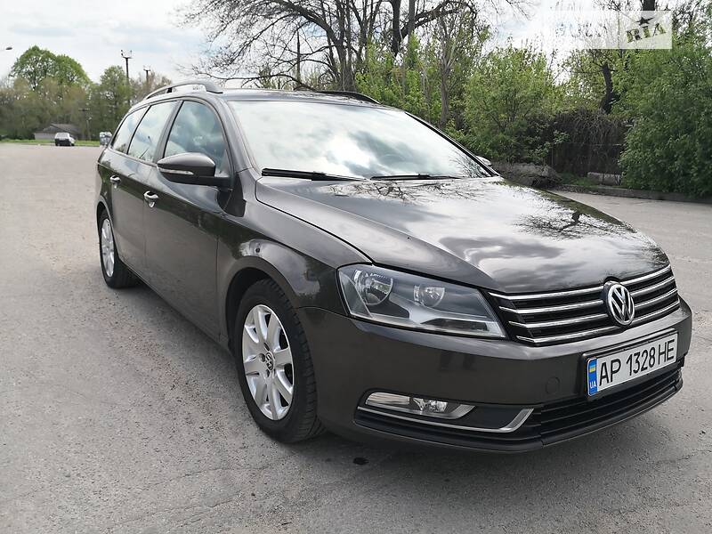 Универсал Volkswagen Passat 2014 в Запорожье