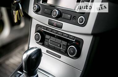 Седан Volkswagen Passat 2011 в 