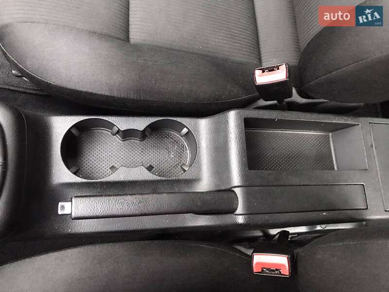 Универсал Volkswagen Passat 2002 в Косове