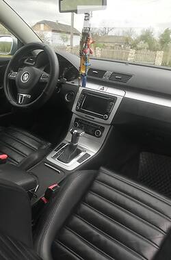 Универсал Volkswagen Passat 2009 в Гусятине