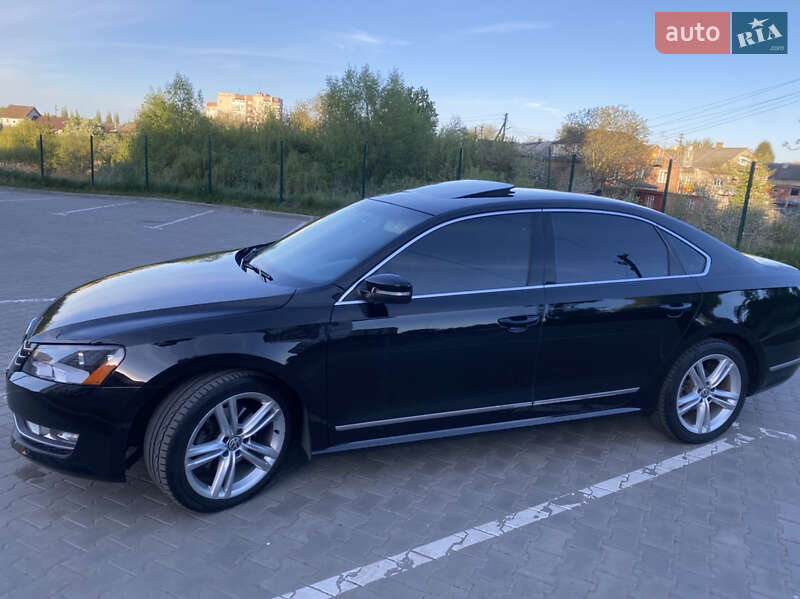 Седан Volkswagen Passat 2015 в Луцке