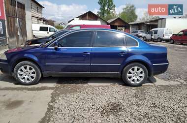 Седан Volkswagen Passat 2004 в 