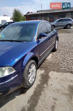 Седан Volkswagen Passat 2004 в 
