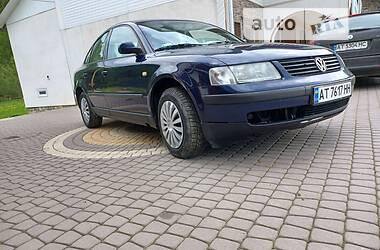 Седан Volkswagen Passat 1999 в Косове