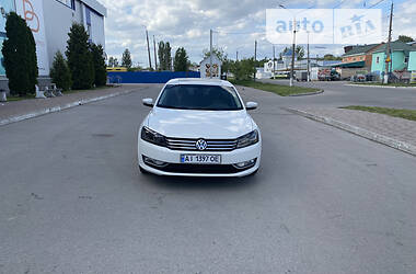 Седан Volkswagen Passat 2014 в 