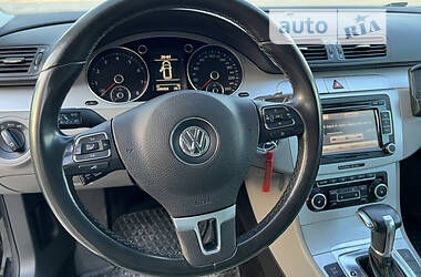 Универсал Volkswagen Passat 2010 в Кременце