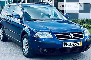 Универсал Volkswagen Passat 2004 в Киеве
