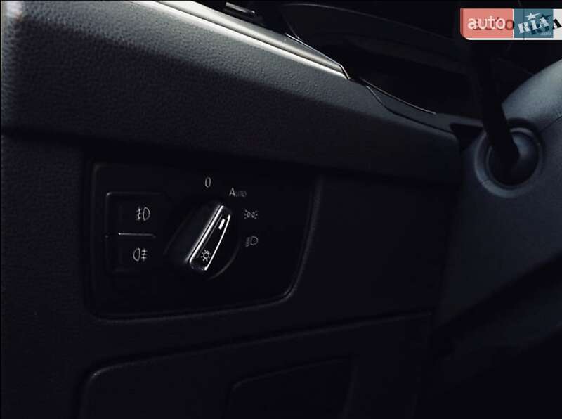 Универсал Volkswagen Passat 2015 в Ивано-Франковске