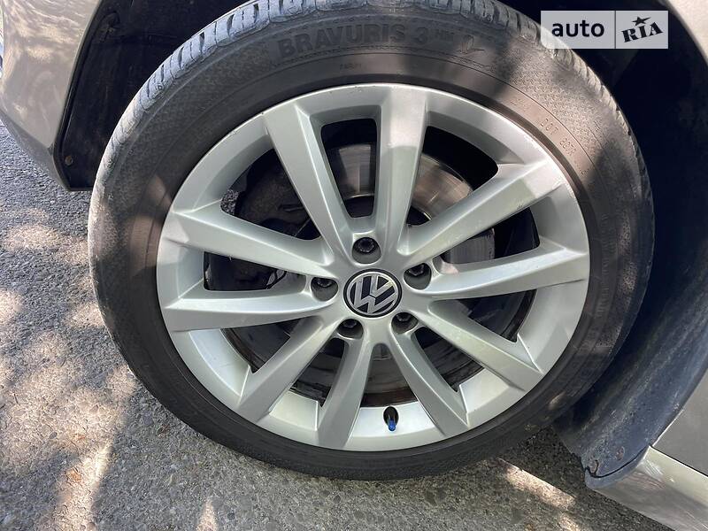 Универсал Volkswagen Passat 2012 в Виноградове