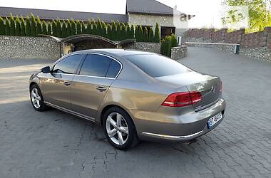 Седан Volkswagen Passat 2011 в Подволочиске