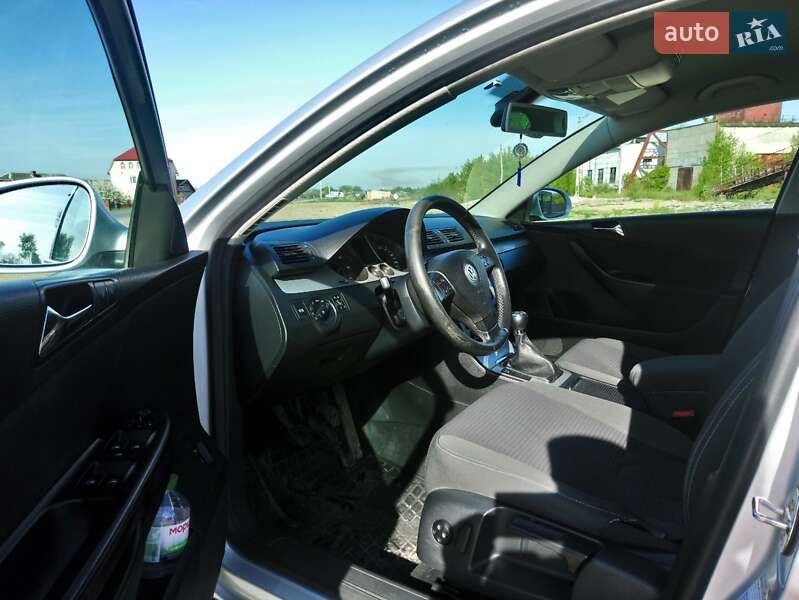 Універсал Volkswagen Passat 2008 в Калуші фото 10 Універсал Volkswagen Passat 2008 в Калуші