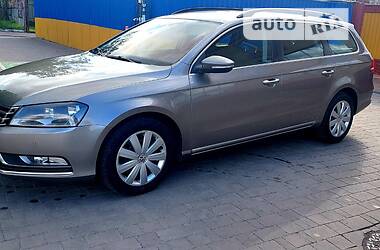 Универсал Volkswagen Passat 2012 в Луцке