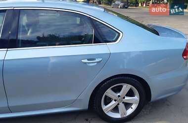 Седан Volkswagen Passat 2013 в Одессе