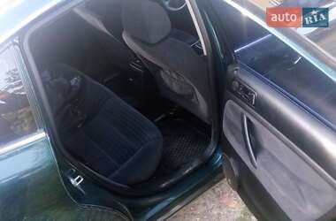 Седан Volkswagen Passat 2001 в 